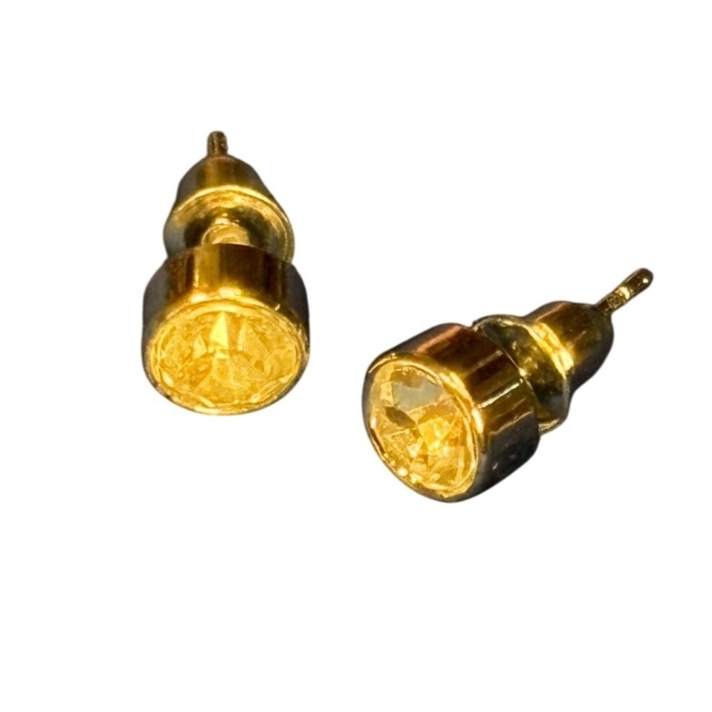 Gold Tone Stud Earrings‎ Clear Round Faceted Gemstone